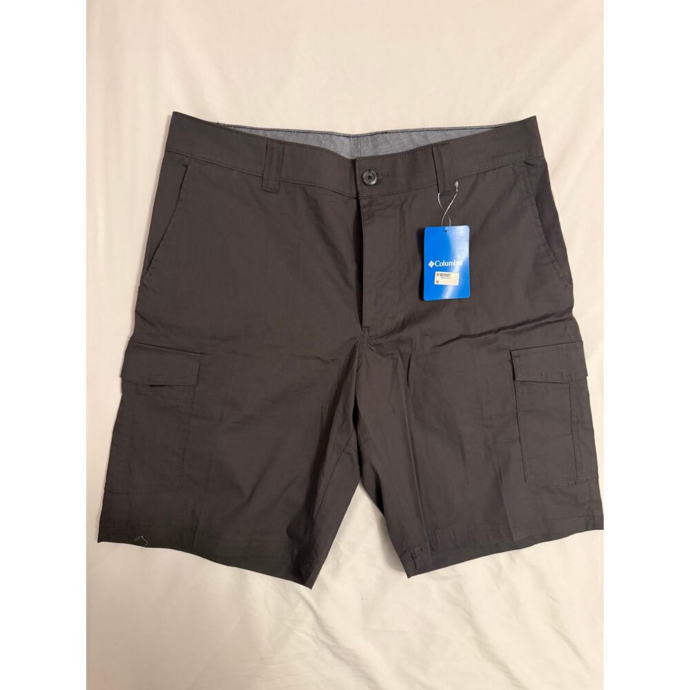 Columbia Cargo Shorts Men’s Size 34x10‎ NWT